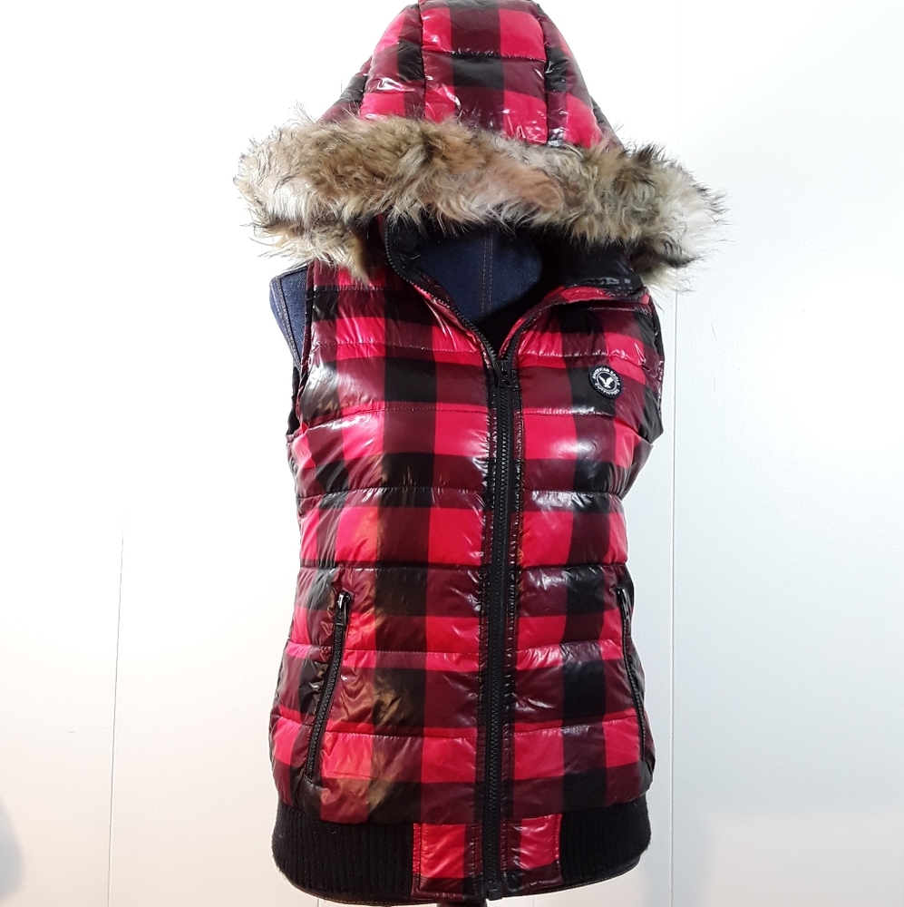 American Eagle plaid duck down blend vest with hood size medium